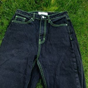 Topshop mom jeans 💚🔫